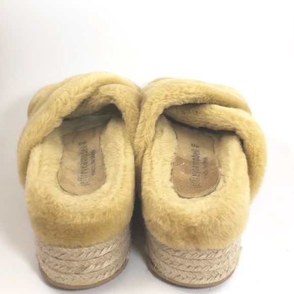 Shoes - Picture 3 of 4